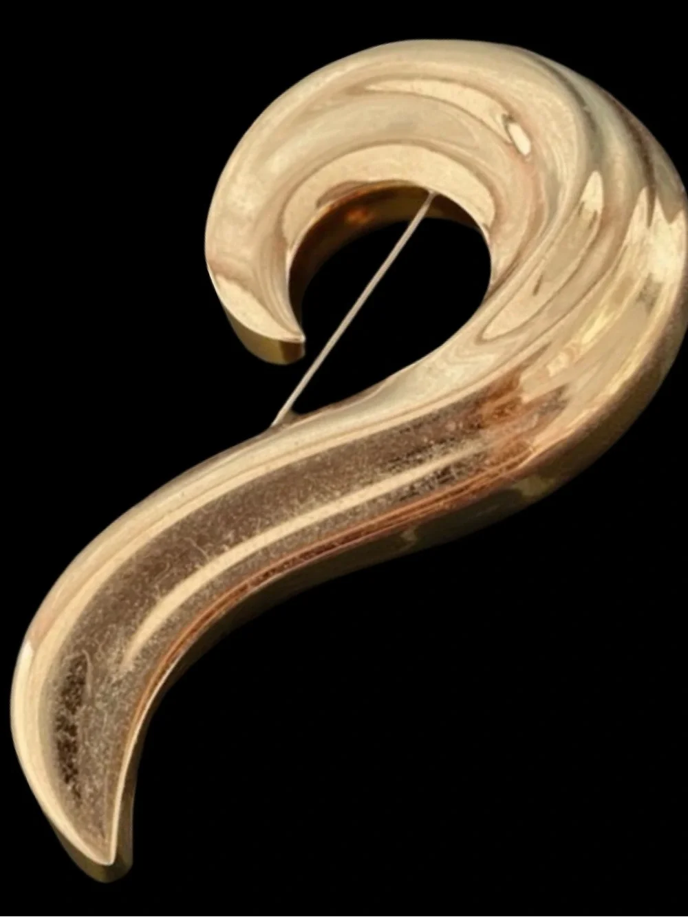 Vintage Monet Modernist Gold Tone Swirl Brooch -Signed Mid-Century Statement Pin